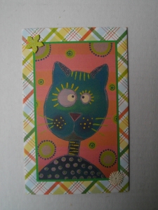 Carte Chat : Dessin peint à la peinture acrylique, puis imprimé sur papier. - Collage, superposition de papiers et accessoires de décoration.