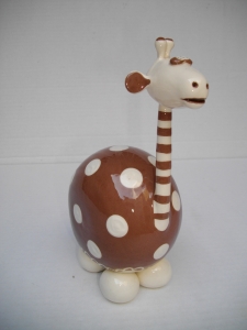 Girafe -Boule- : Hauteur : 12 cm - Prix : 30 €